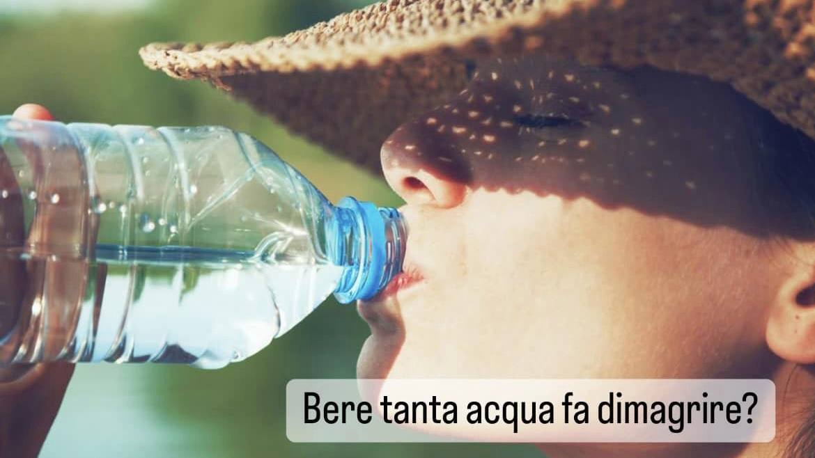 Bere tanta acqua fa dimagrire?